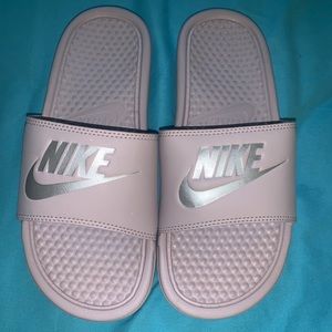Nike slides